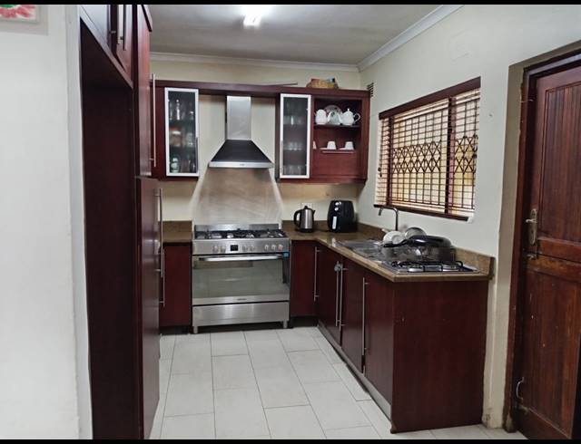 3 BEDROOM HOUSE FOR SALE IN ESCOMBE